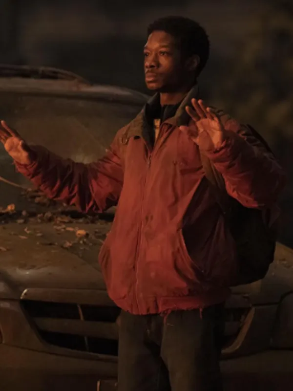 48.henry-burrell-the-last-of-us-s01-red-jacket.webp Henry Burrell The Last of Us S01 Red Jacket