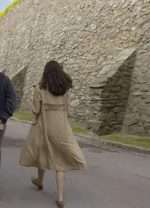 Marie-Laure All the Light We Cannot See S01 Brown Coat