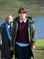 DS Alison McIntosh Shetland S08 Green Jacket