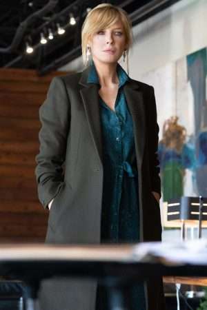 Beth Dutton Trench Coat grey wool with lapel collar
