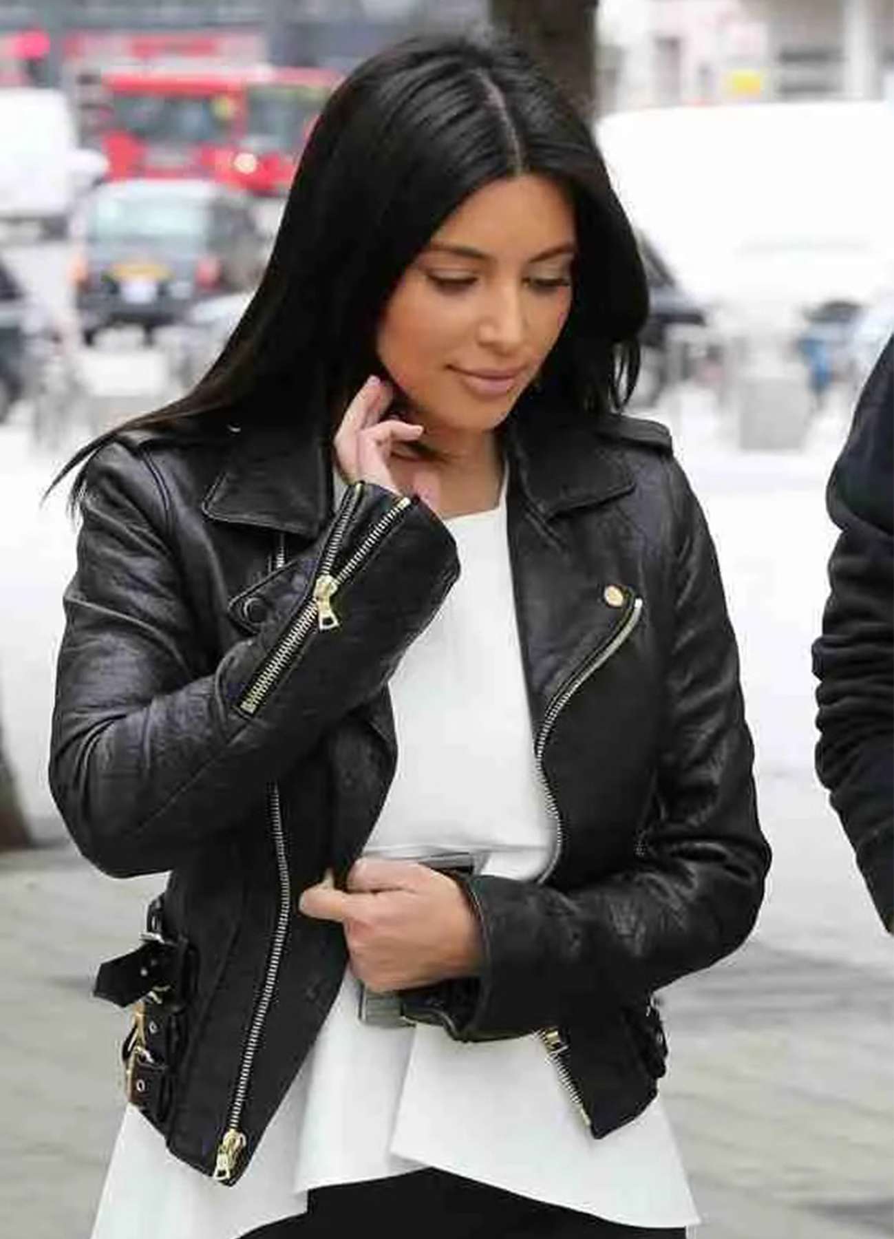 kim-kardashian-black-motorcycle-leather-jacket-01.jpg Kim Kardashian Black Motorcycle Leather Jacket - Image 1