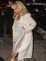 Sabrina Carpenter 2025 Vogue Party White Coat - Image 5